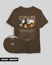 Cargar imagen en el visor de la galería, Camiseta Cafe Oscuro Victorian (UNISEX)