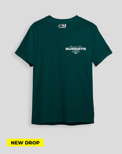 Cargar imagen en el visor de la galería, Camiseta Verde botella Club (UNISEX)
